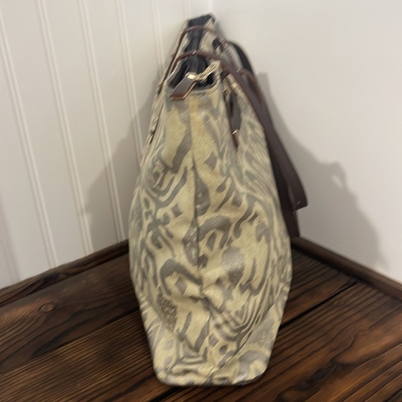 Stella and Dot Cream and Brown Tote Bag - Picture 5 of 9